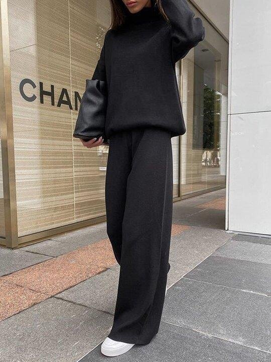 Knitted solid color loose casual suit